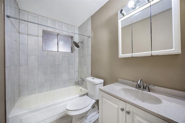 11407 Murr Way, Houston, TX 77048