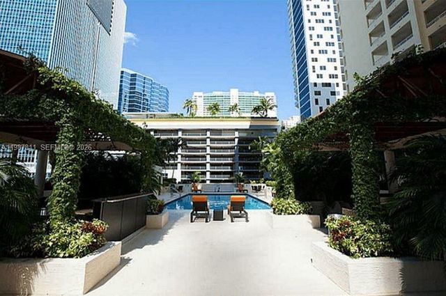 185 SE 14th Ter 2701, Miami, FL 33131