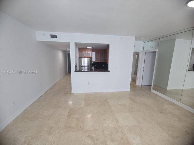 185 SE 14th Ter 2701, Miami, FL 33131