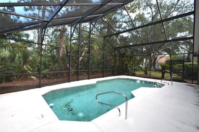11 DEERFIELD COURT, Palm Coast, FL 32137