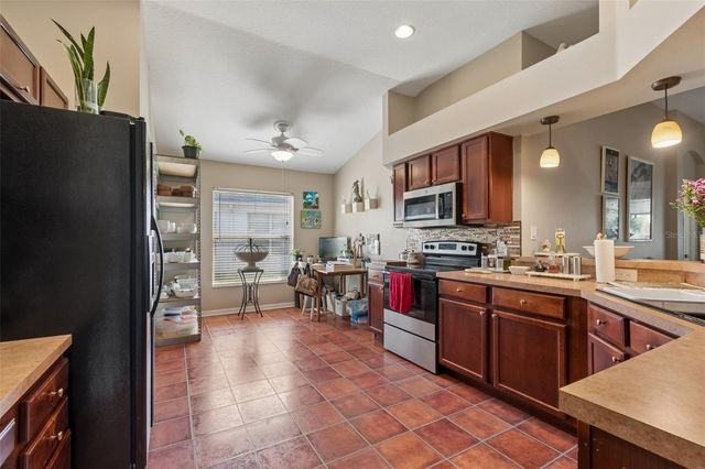 4022 WATERVILLE AVE, Wesley Chapel, FL 33543