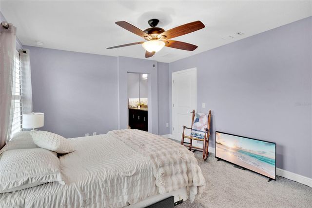 5233 VILLA ROSA AVENUE, St Cloud, FL 34771
