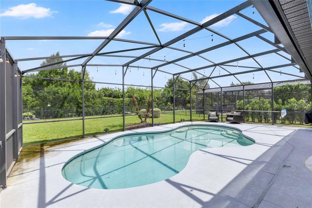 5233 VILLA ROSA AVENUE, St Cloud, FL 34771