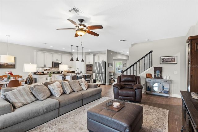 5233 VILLA ROSA AVENUE, St Cloud, FL 34771