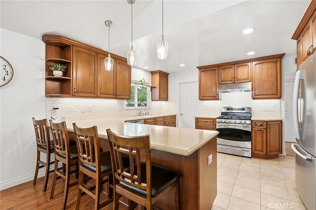 23313 Cohasset Street, West Hills, CA 91304
