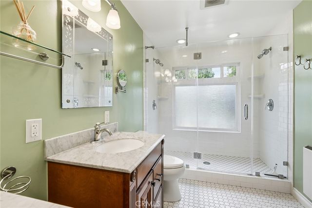 23313 Cohasset Street, West Hills, CA 91304