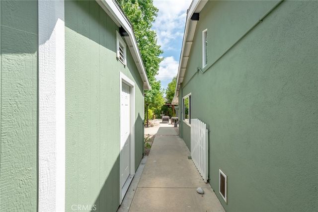23313 Cohasset Street, West Hills, CA 91304