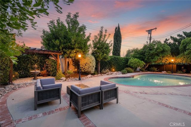 23313 Cohasset Street, West Hills, CA 91304