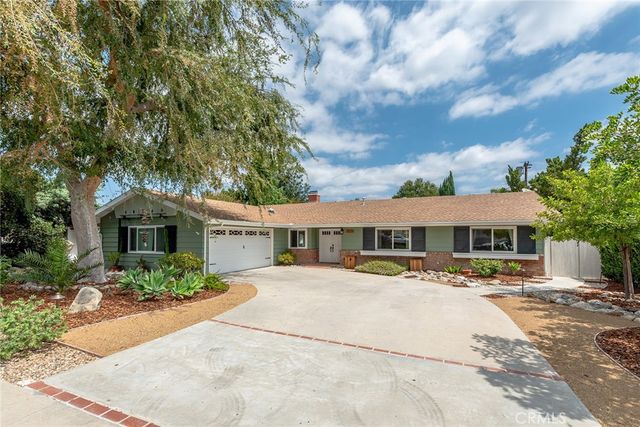 23313 Cohasset Street, West Hills, CA 91304