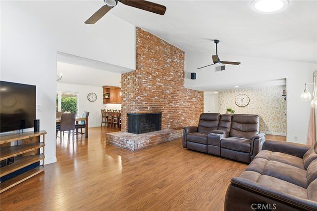 23313 Cohasset Street, West Hills, CA 91304