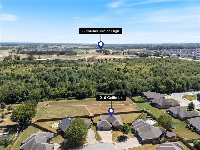 216 Callie Lane, Centerton, AR 72719