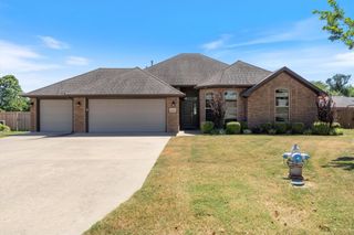216 Callie Lane, Centerton, AR 72719