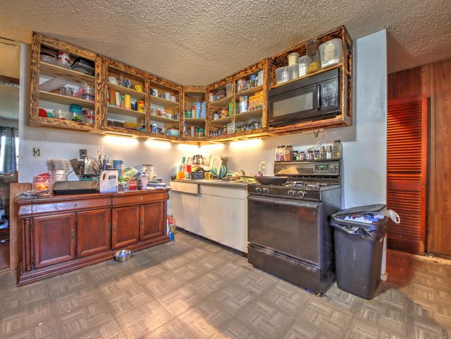 1407 J Street, La Porte, IN 46350