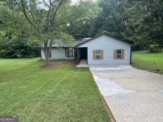 9573 Briar Creek Court, Jonesboro, GA 30238