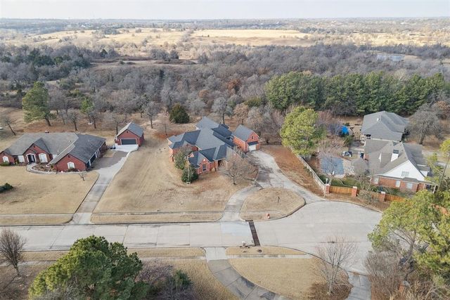 1031 Hidden Valley Lane, Choctaw, OK 73020