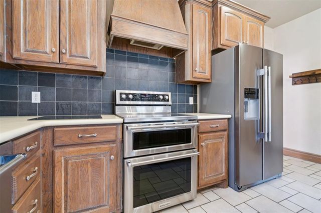 1031 Hidden Valley Lane, Choctaw, OK 73020