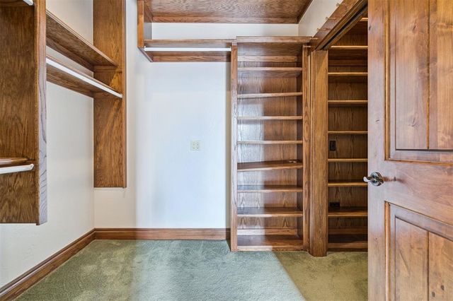 1031 Hidden Valley Lane, Choctaw, OK 73020