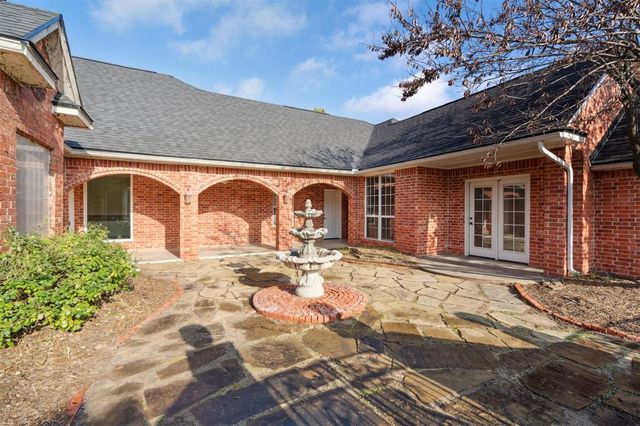 1031 Hidden Valley Lane, Choctaw, OK 73020