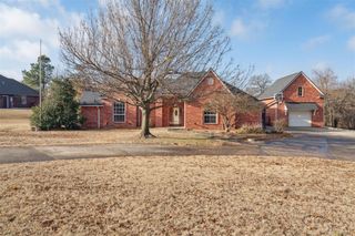 1031 Hidden Valley Lane, Choctaw, OK 73020