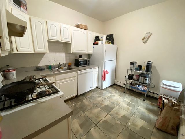 38 S. Huntington Ave 2, Boston, MA 02130