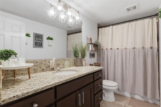 37325 VERO LANE, Dade City, FL 33525