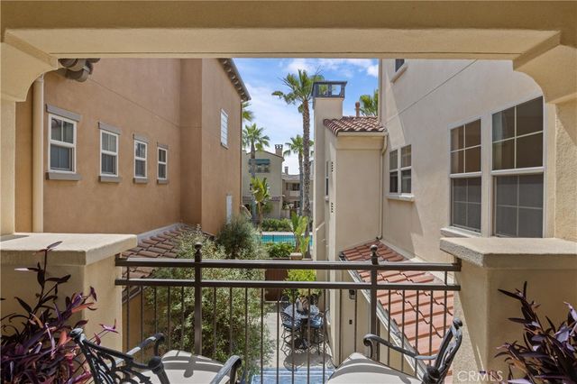 8356 Noelle Drive, Huntington Beach, CA 92646