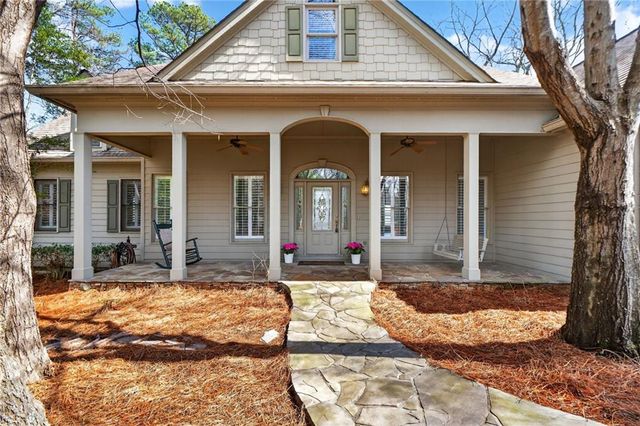1027 Hunters Trace, Jasper, GA 30143