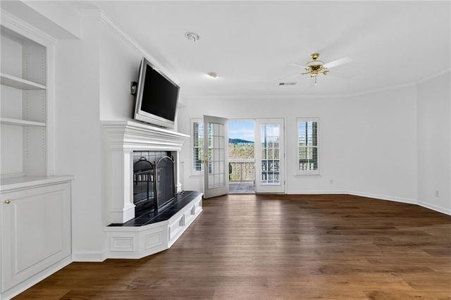 1027 Hunters Trace, Jasper, GA 30143