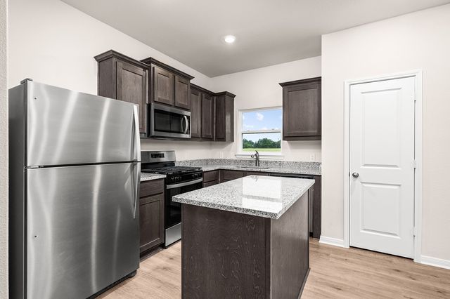 201 North Island Drive, Terrell, TX 75160