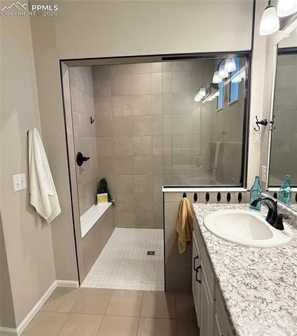 6742 Golden Briar Lane, Colorado Springs, CO 80927