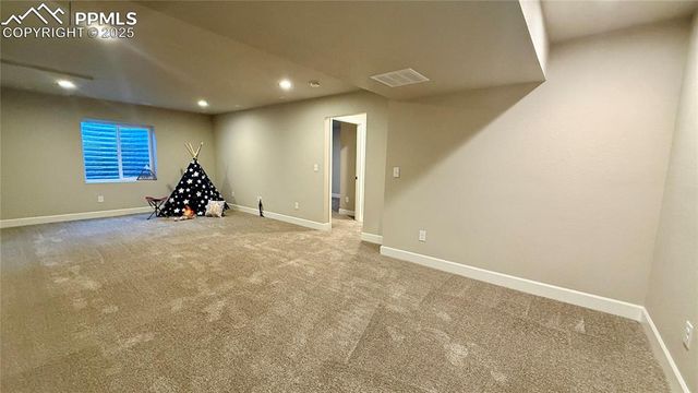 6742 Golden Briar Lane, Colorado Springs, CO 80927