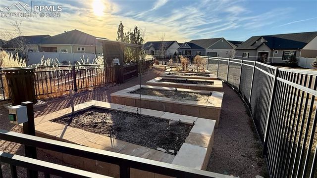6742 Golden Briar Lane, Colorado Springs, CO 80927