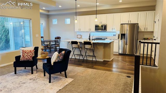 6742 Golden Briar Lane, Colorado Springs, CO 80927