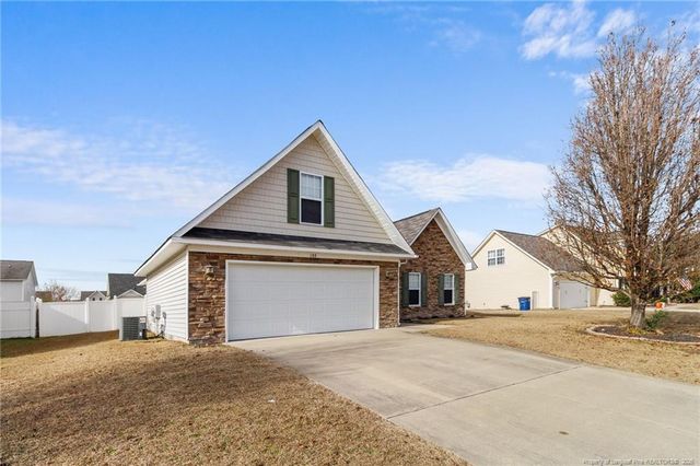 132 Ranier Drive, Raeford, NC 28376