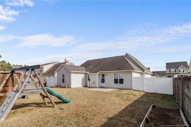 132 Ranier Drive, Raeford, NC 28376