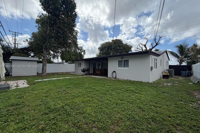 8747 NW 36th Ave, Miami, FL 33147