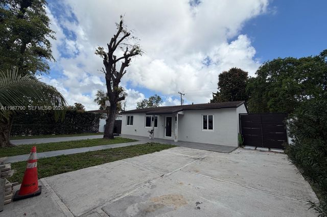 8747 NW 36th Ave, Miami, FL 33147