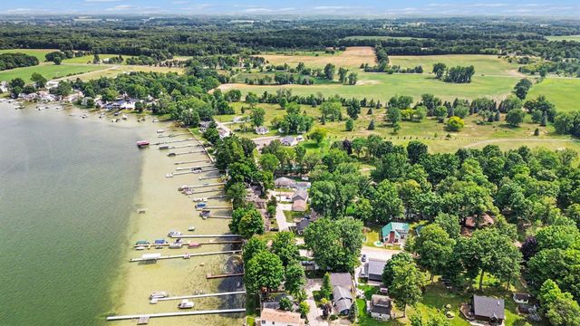 2100 Strait Tow Boulevard, Crystal Twp, MI 48818