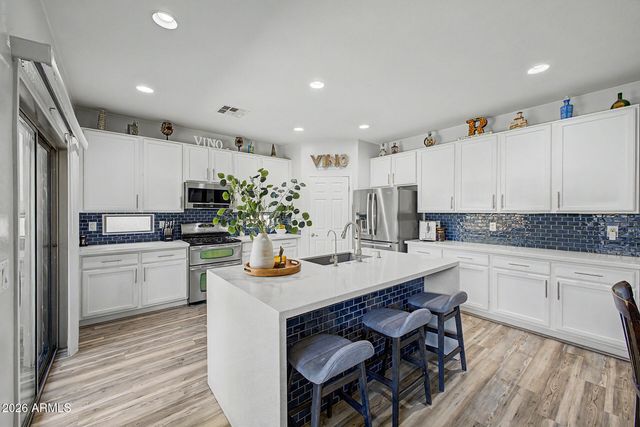 15662 W MONTEROSA Street, Goodyear, AZ 85395