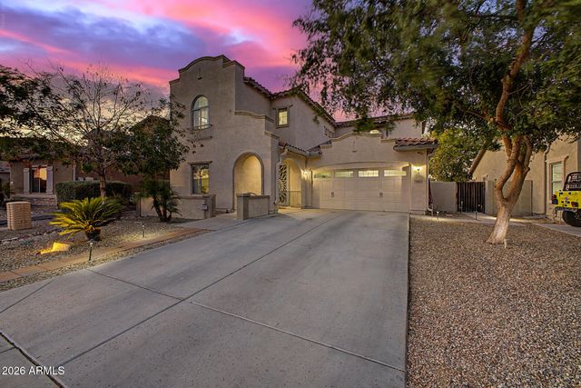 15662 W MONTEROSA Street, Goodyear, AZ 85395