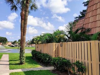 707 Mill Valley Place, West Palm Beach, FL 33409