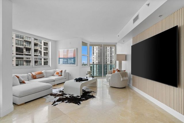 350 SE 2nd Street 2670, Fort Lauderdale, FL 33301