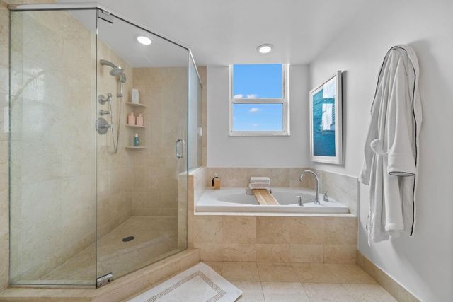 350 SE 2nd Street 2670, Fort Lauderdale, FL 33301