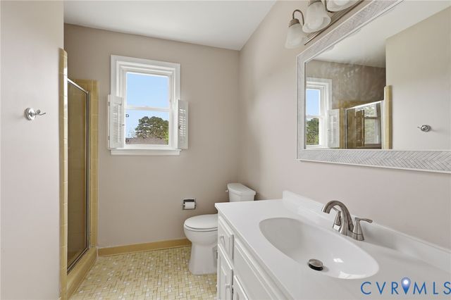 4548 Ridgecrest Ln, Colonial Heights, VA 23834