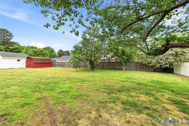 4548 Ridgecrest Ln, Colonial Heights, VA 23834