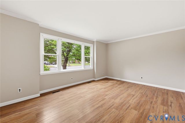 4548 Ridgecrest Ln, Colonial Heights, VA 23834
