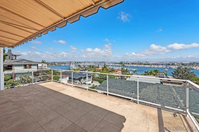 595 Rosecrans Street, San Diego, CA 92106