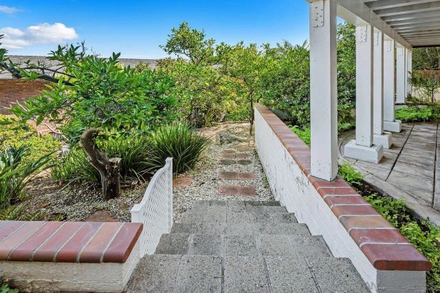 595 Rosecrans Street, San Diego, CA 92106