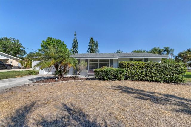 2323 DOUD STREET, Sarasota, FL 34231