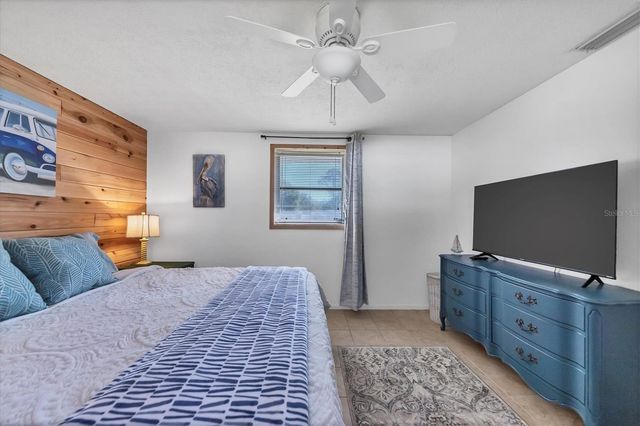 2323 DOUD STREET, Sarasota, FL 34231